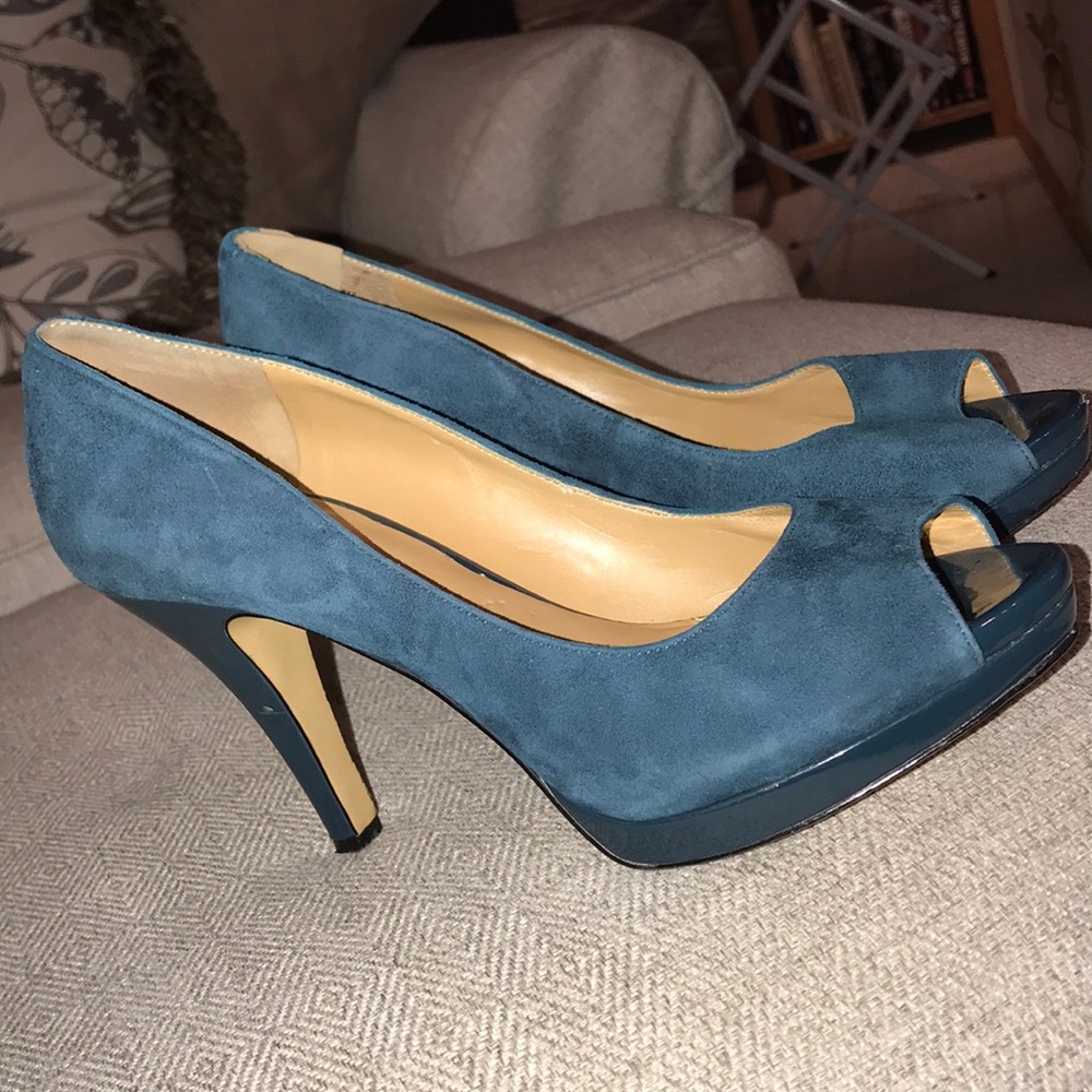 Suede Nine West heels